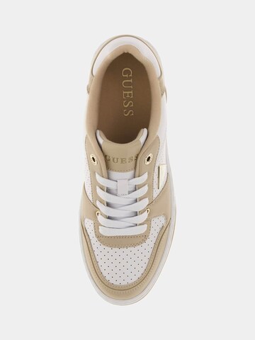 GUESS Sneakers laag 'Daiso' in Beige