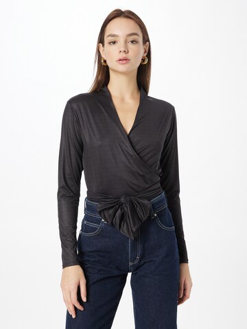 Blanche - Blusa 'Comfy' en negro: frente