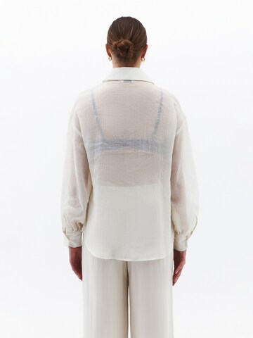 OXXO Blouse in White