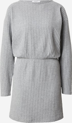 pilka ABOUT YOU Megzta suknelė 'Janett': priekis