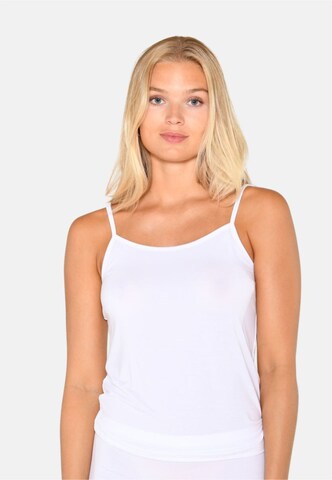 Maglietta intima di CC DK in bianco: frontale