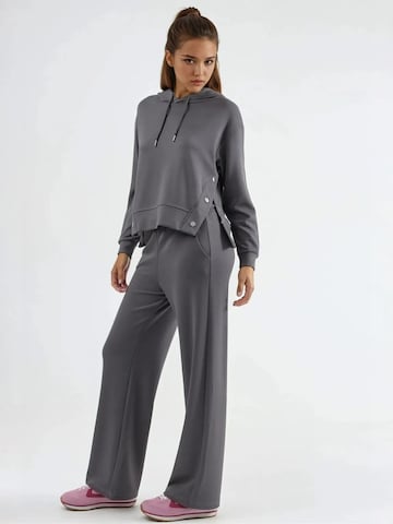 Lady Bersan Leisure suit 'Zweiteiliges Set' in Grey