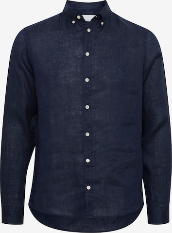 Casual Friday Button Up Shirt in Blue: front