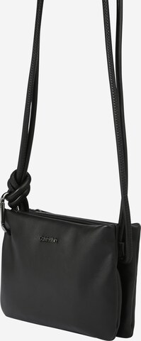 Calvin Klein - Bolso de hombro en negro