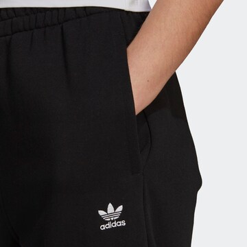 ADIDAS ORIGINALS Tapered Trousers 'Adicolor Essentials Fleece' in Black