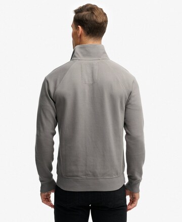 Pull-over 'Essential Logo Henley' Superdry en gris