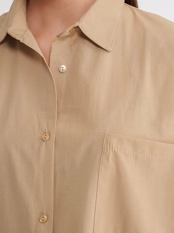 Camicia da donna di MixRay in beige