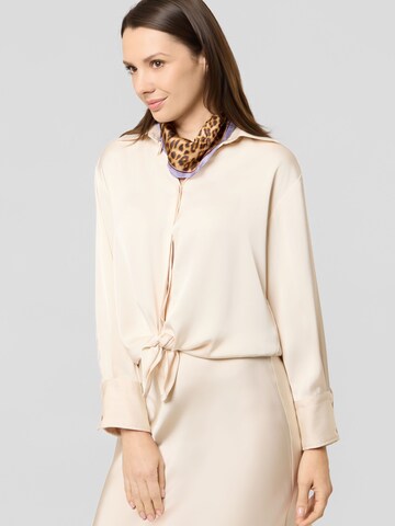 CODELLO Shawl in Beige