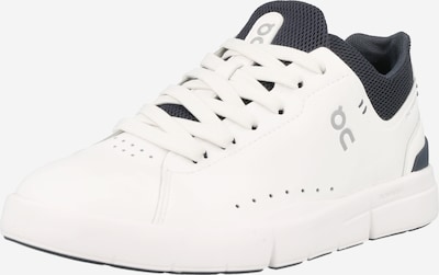 On Platform trainers 'The Roger Advantage' in Navy / White, Item view