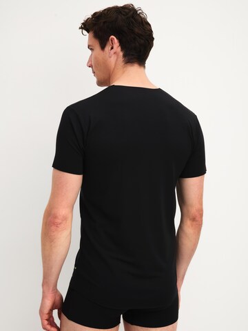 Maillot de corps 'Clean Line' CALIDA en noir