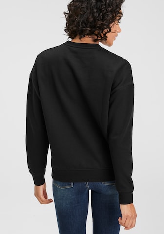 H.I.S Sweatshirt in Black