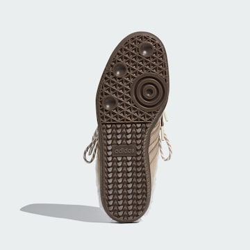ADIDAS ORIGINALS - Zapatillas de casa en marrón