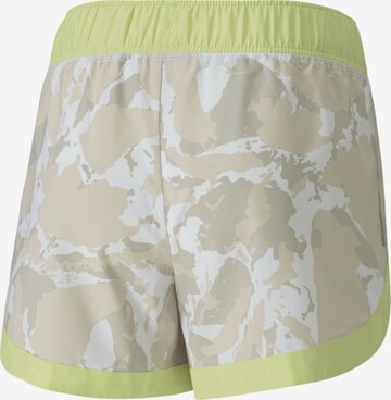 PUMA Regular Shorts in Grau