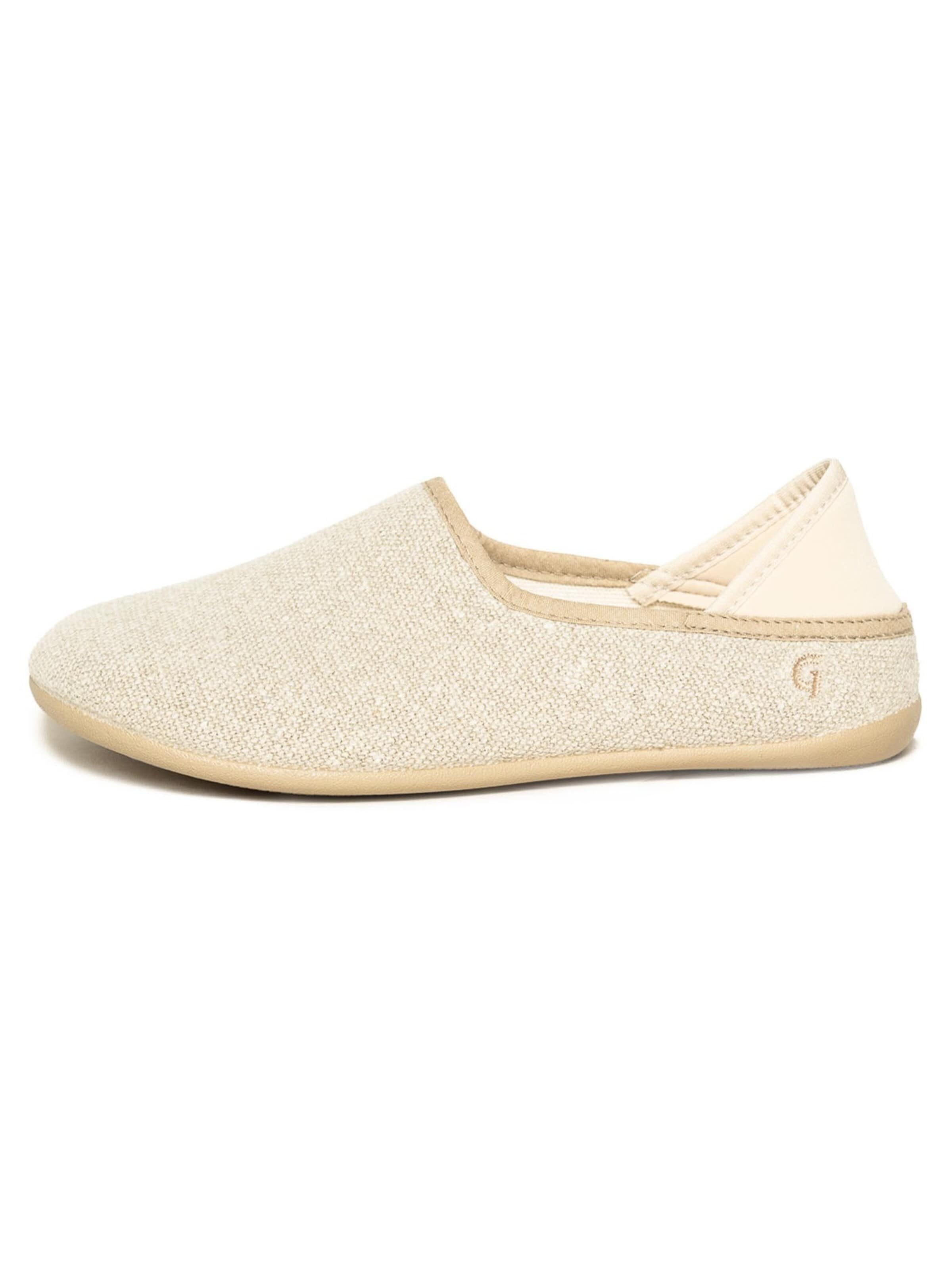Gottstein Slippers 'Linen Slip-On' in Beige: front