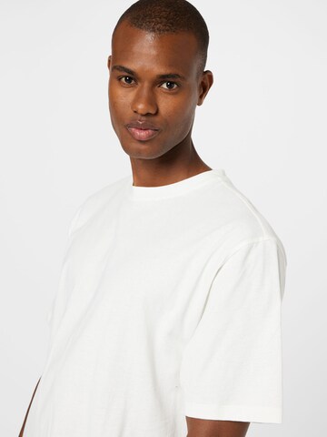 NU-IN T-Shirt in Weiß