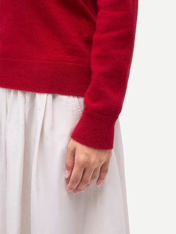 GOBI Cashmere Tröja 'Women's Timeless Cashmere V-Neck Sweater' i röd
