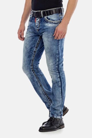 Coupe slim Jean CIPO & BAXX en bleu
