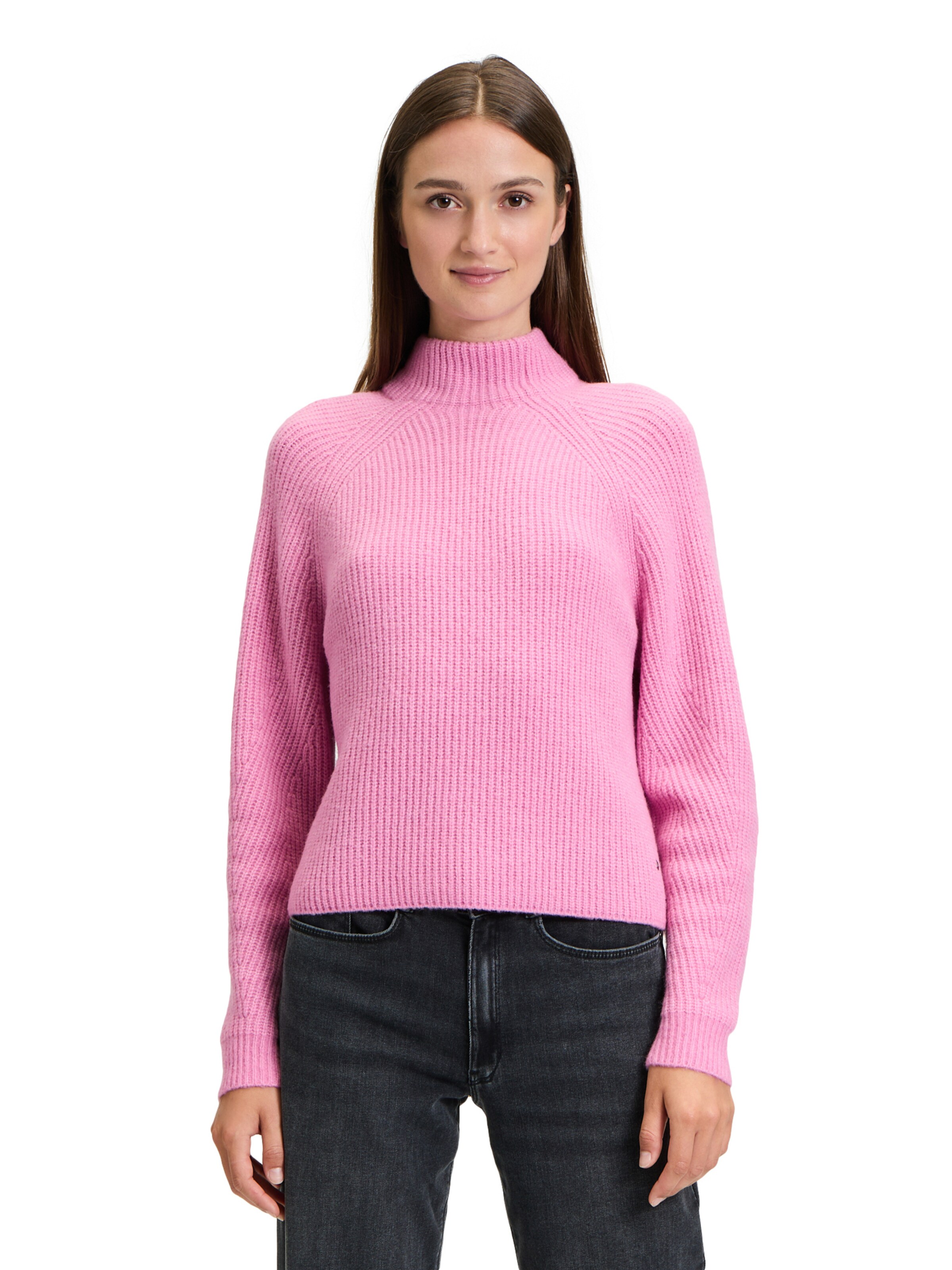 Betty & Co Sweater in Pink: front