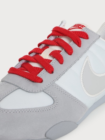 Baskets basses 'SPRINT SISTER' Nike Sportswear en gris