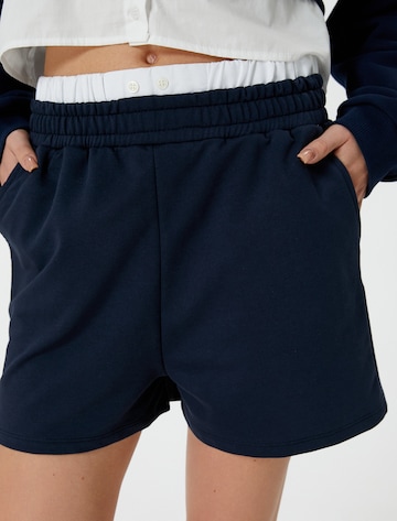 Koton Loosefit Shorts in Blau