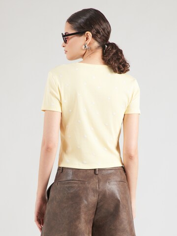 T-shirt 'ONLFENJA' ONLY en jaune