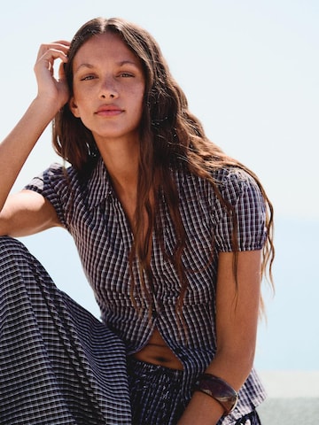 Camicia da donna di Bershka in rosso
