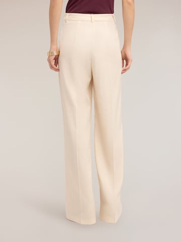 MOTIVI - Pierna ancha Pantalón en blanco