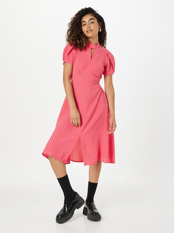 Closet London Dress in Pink: front