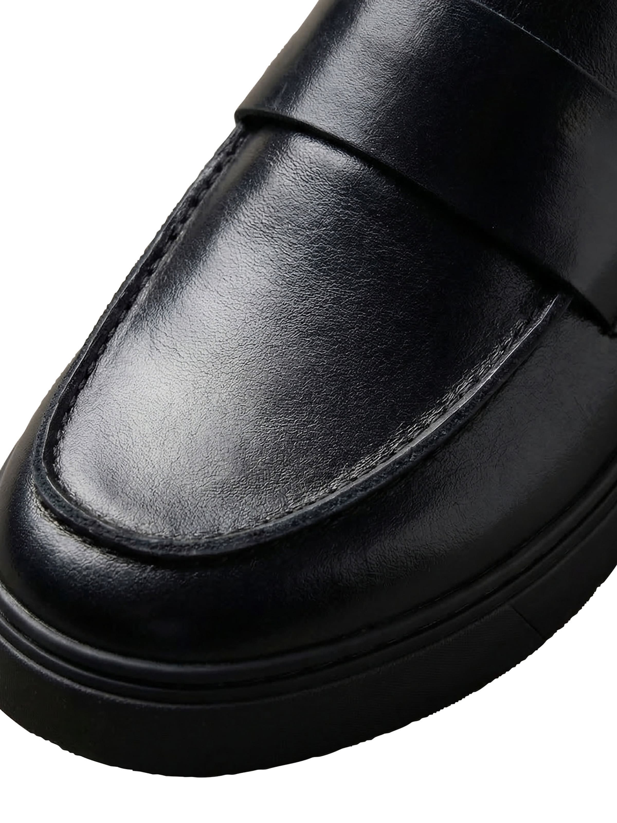 Calvin Klein Slip-ons in Black