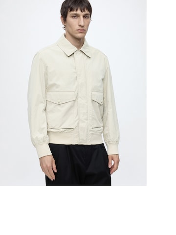 smėlio BOSS Demisezoninė striukė 'Ocruise': priekis