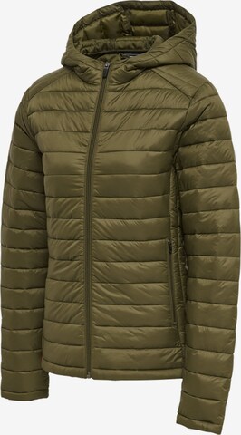 Veste d’hiver Hummel en vert