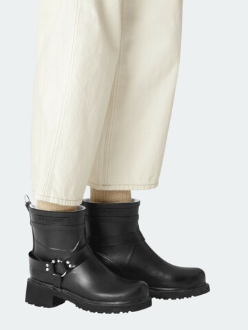 ILSE JACOBSEN Rubber boot in Black