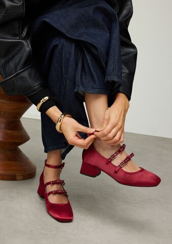 SACHA Slingpumps in Rood