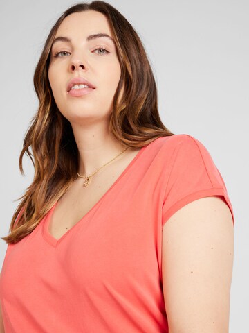 Vero Moda Curve T-Shirt 'FILLI' in Rot