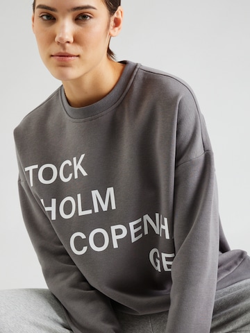 Noisy may Sweatshirt 'ACIA' in Grey