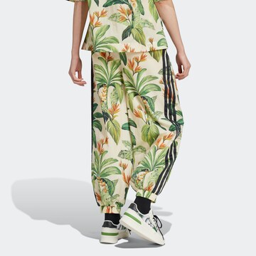 ADIDAS SPORTSWEAR Tapered Παντελόνι φόρμας 'Adidas x FARM Rio' σε μπεζ