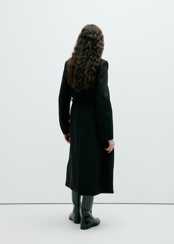 Manteau mi-saison 'SIRENITA' MANGO en noir