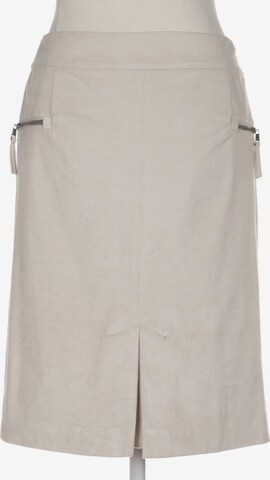 Olsen Skirt in M in White: front