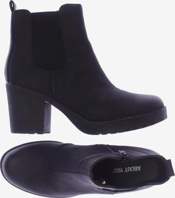 ABOUT YOU Dress Boots in 39 in Black: front