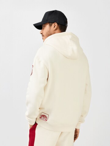 FC BAYERN MÜNCHEN Zip-Up Hoodie München in Weiß