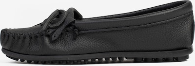 Mocasini 'Deerskin Kilty' Minnetonka pe negru, Vizualizare produs