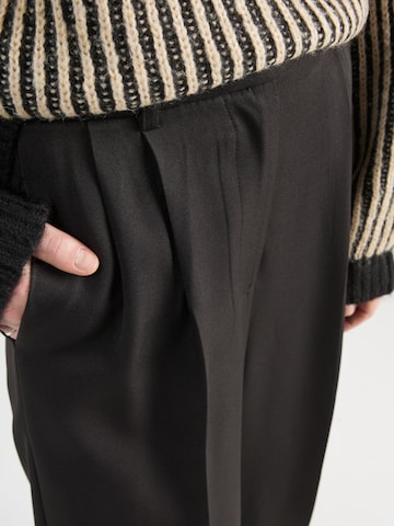 Dorothy Perkins Regular Панталон с набор в черно