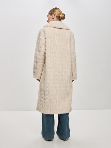 Manteau mi-saison CESARE GASPARI en beige