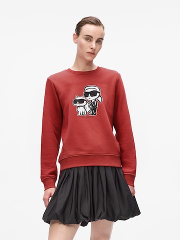 Bluză de molton de la Karl Lagerfeld pe roșu: față