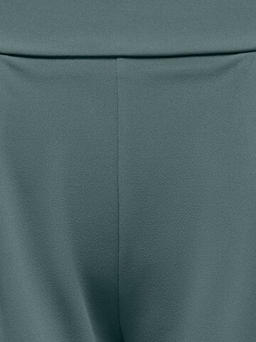 Wide Leg Pantalon à pince 'CARSTILLA' ONLY Carmakoma en vert