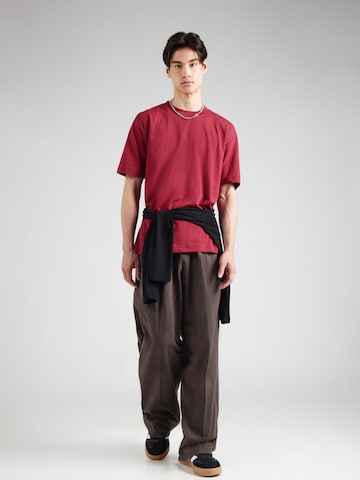 T-Shirt HOLLISTER en rouge