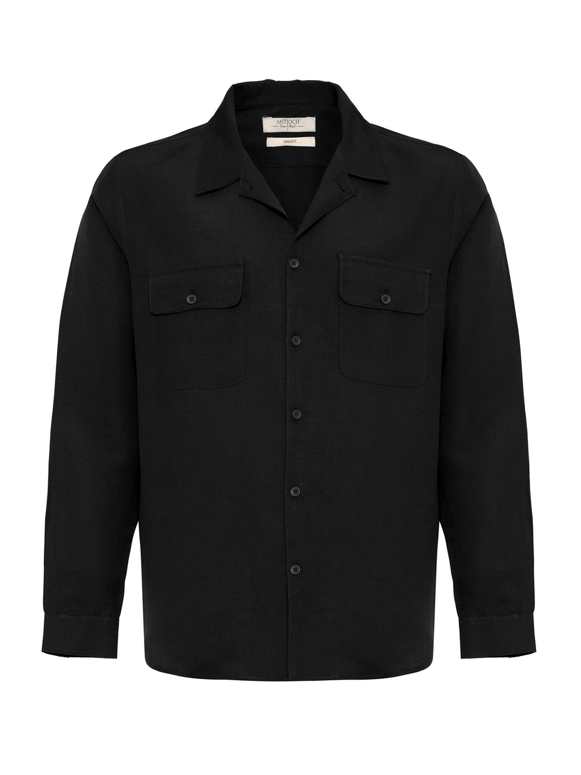 Antioch Regular fit Риза в черно: отпред