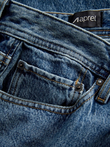 Regular Jean aprel en bleu