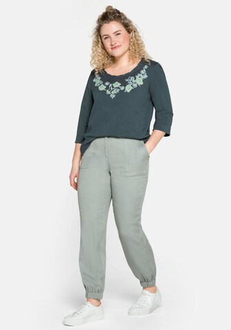 Effilé Pantalon SHEEGO en vert