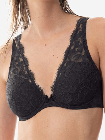 Mey Triangel BH 'Amazing' in Zwart